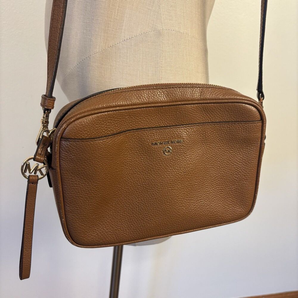 MICHAEL MICHAEL KORS Logo Jet Set Charm East West Camera Crossbody Brown Tan